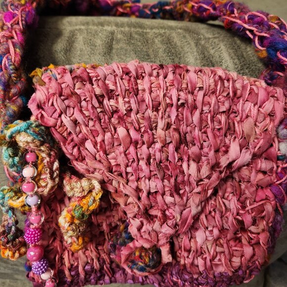 Handmade new, crocheted pink purse. 8x8 and handle 22in, button closure. - Picture 3 of 3